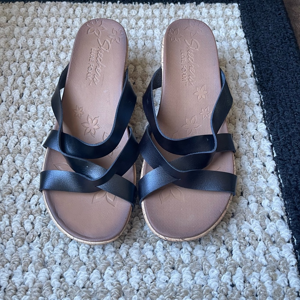 Skechers luxe foam wedge sandals